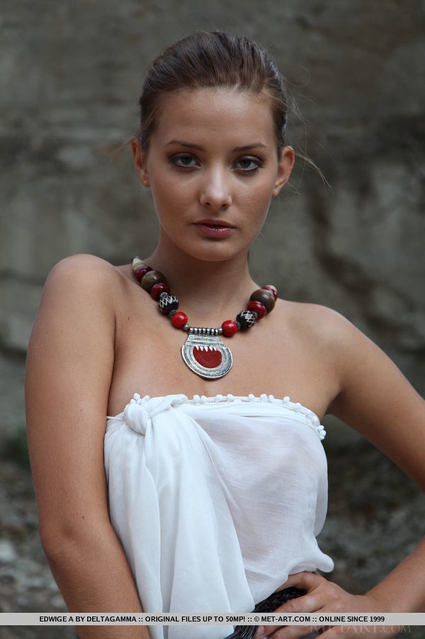 Анастасия, 45 лет, 0 размер груди